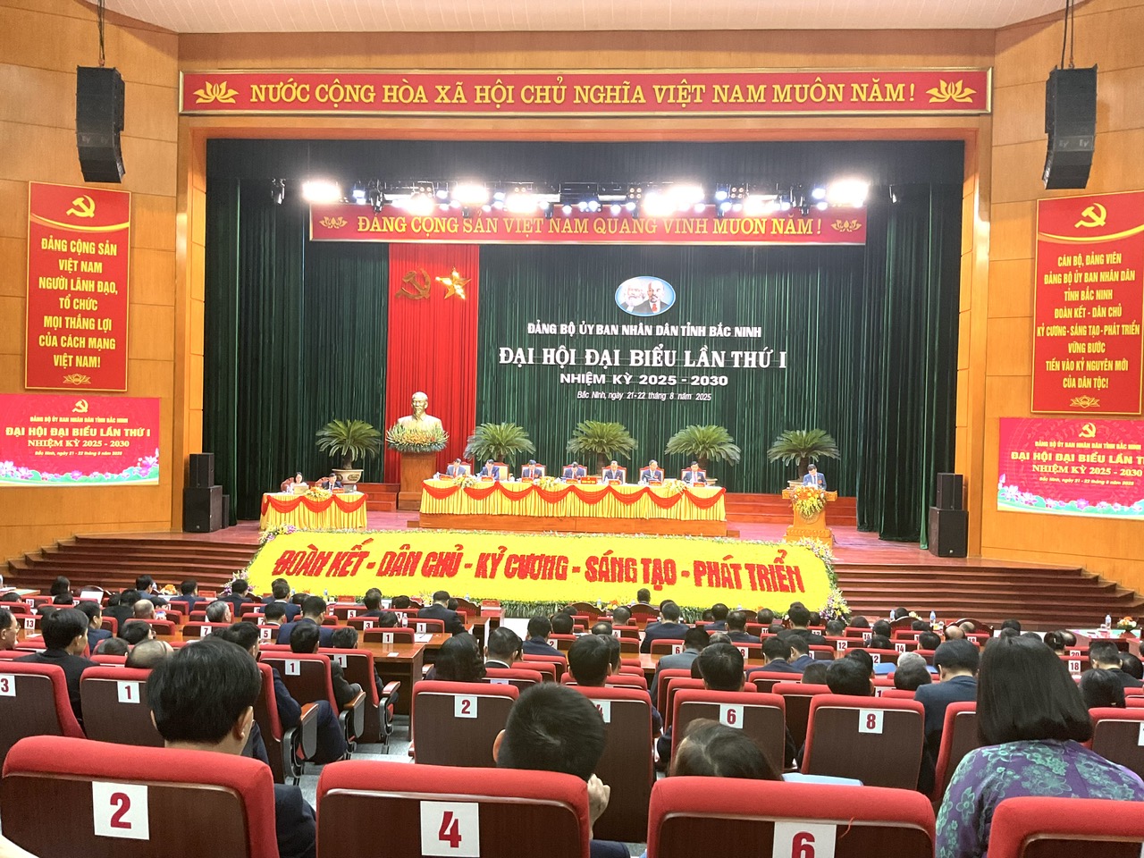 Kết quả phiên trù bị Đại hội Đại biểu Đảng bộ Uỷ ban nhân dân tỉnh Bắc Ninh lần thứ I, nhiệm kỳ...|https://dangboubndtinh.bacninh.dcs.vn/chi-tiet-tin-tuc/-/asset_publisher/M0UUAFstbTMq/content/ket-qua-phien-tru-bi-ai-hoi-ai-bieu-ang-bo-uy-ban-nhan-dan-tinh-bac-ninh-lan-thu-i-nhiem-ky-2025-2030