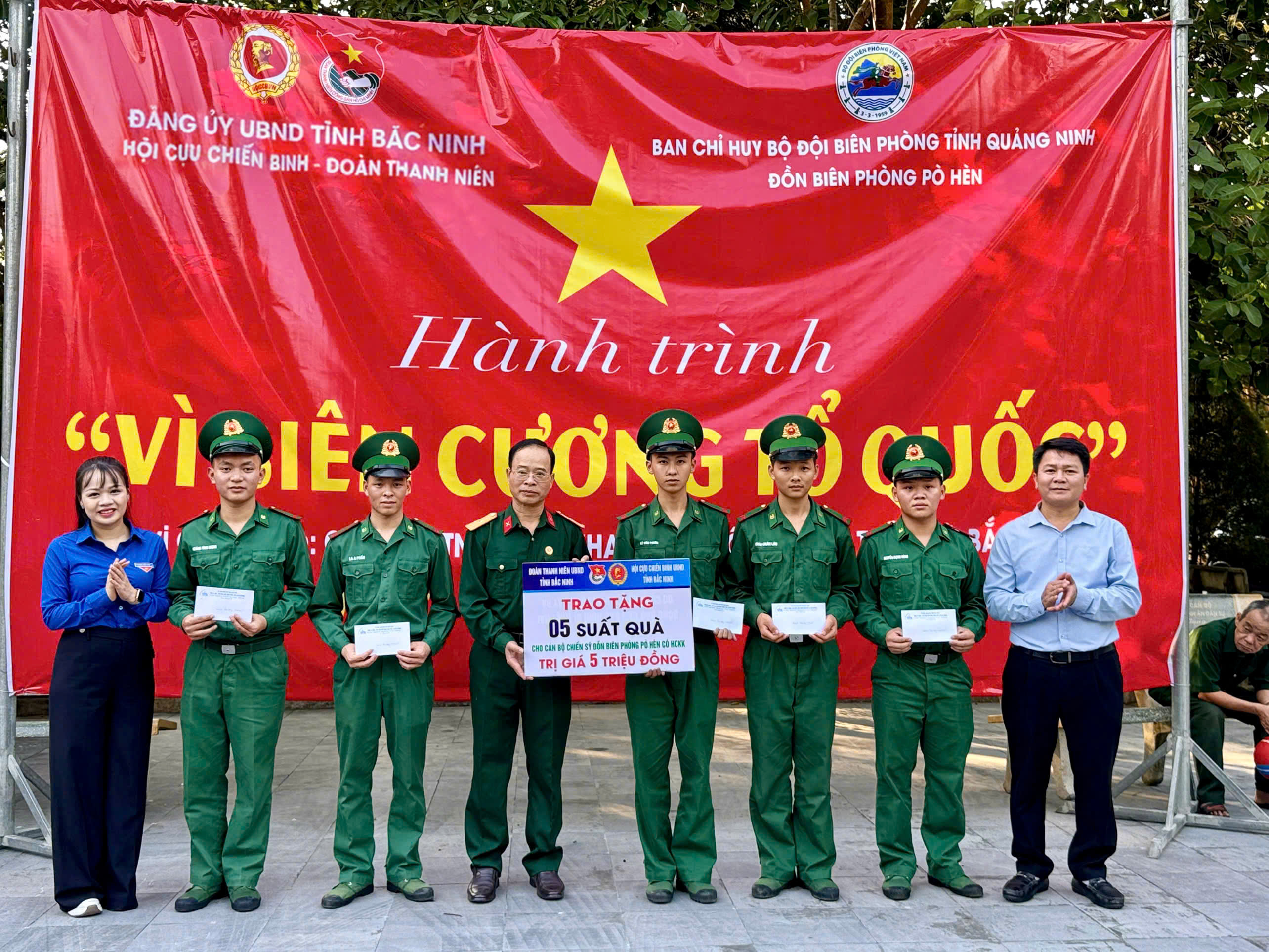 Những truyền thống quý báu của Quân đội nhân dân Việt Nam anh hùng