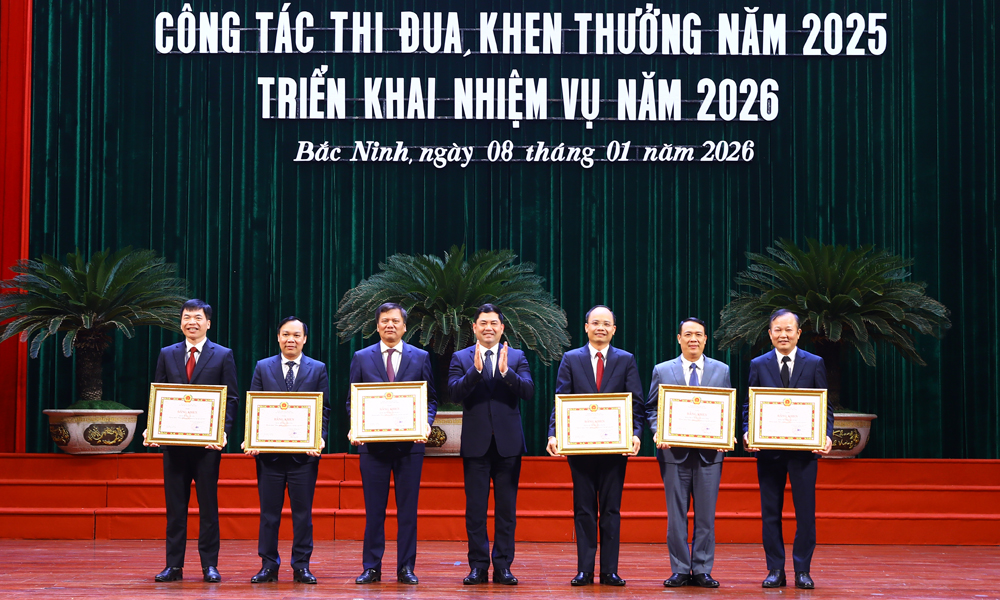 Đảng ủy UBND tỉnh Bắc Ninh được khen thưởng hoàn thành xuất sắc nhiệm vụ năm 2025|https://dangboubndtinh.bacninh.dcs.vn/chi-tiet-tin-tuc/-/asset_publisher/M0UUAFstbTMq/content/-ang-uy-ubnd-tinh-bac-ninh-uoc-khen-thuong-hoan-thanh-xuat-sac-nhiem-vu-nam-2025